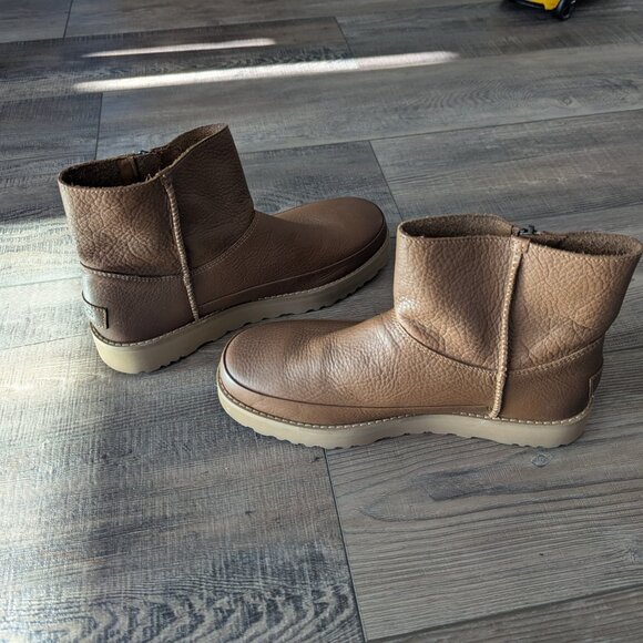 UGG Women's Deconstructed Mini Zip Y2K Classic Leather Short Boots Brown 9 - Picture 4 of 9